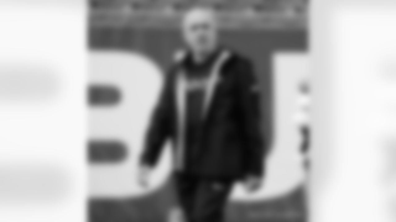 Check out the pregame photos from the New Orleans Saints game against the Tampa Bay Buccaneers for Week 14 of the 2025 NFL season on Dec. 7, 2025 at Raymond James Stadium.