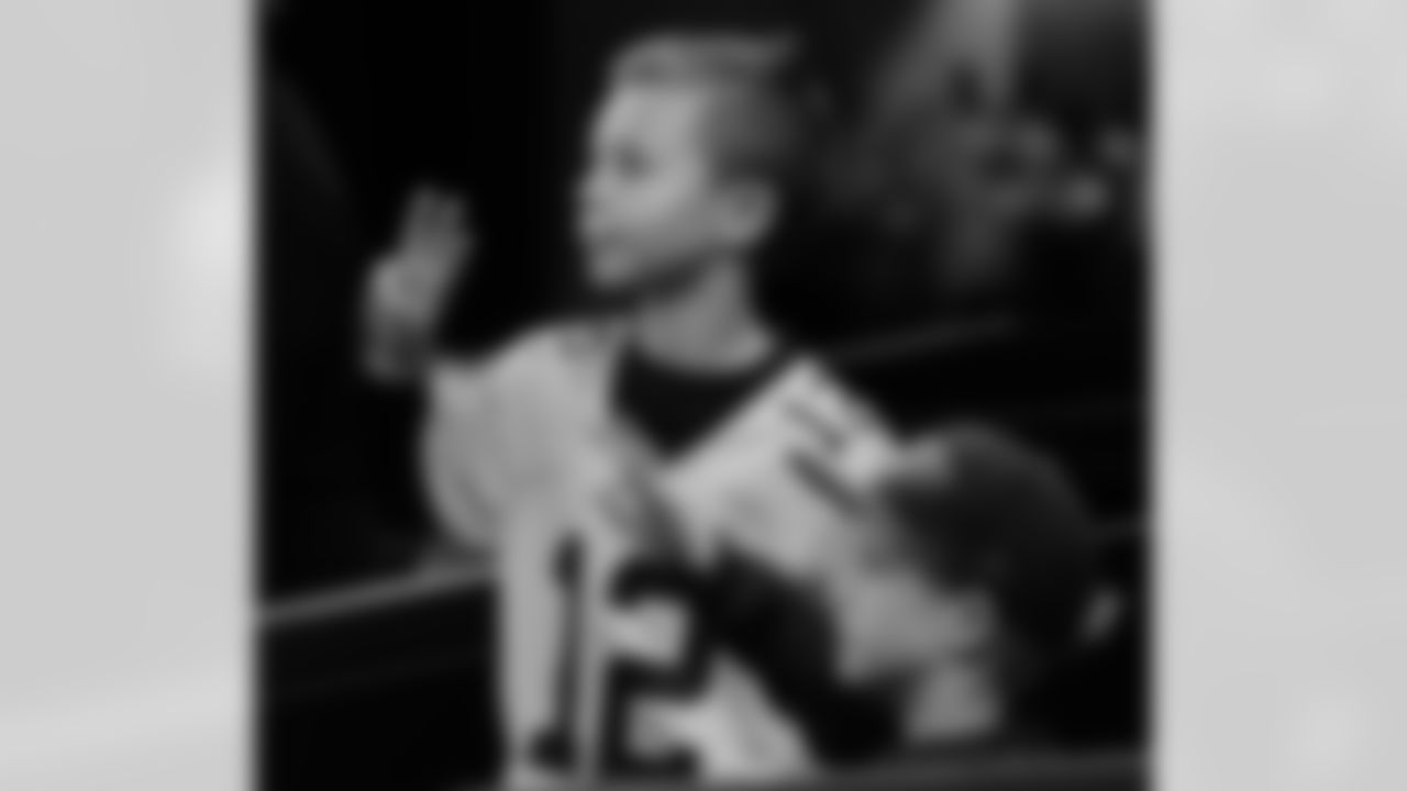 Check out the fan photos from the New Orleans Saints game against the New York Jets for Week 16 of the 2025 NFL season on Dec. 21, 2025 at the Caesars Superdome.