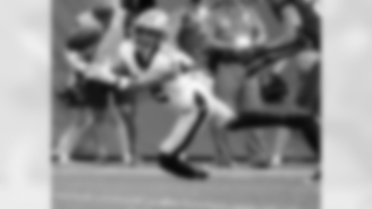 Check out the best photos of the New Orleans offense in their game against the Tampa Bay Buccaneers for Week 14 of the 2025 NFL season on Dec. 7, 2025 at Raymond James Stadium.