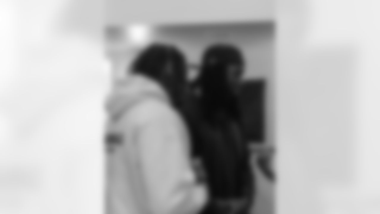 New Orleans Saints welcomed the Paris Musketeers to New Orleans as the group participated in a guided walking tour and meeting with the French Consulate on November 20, 2025.