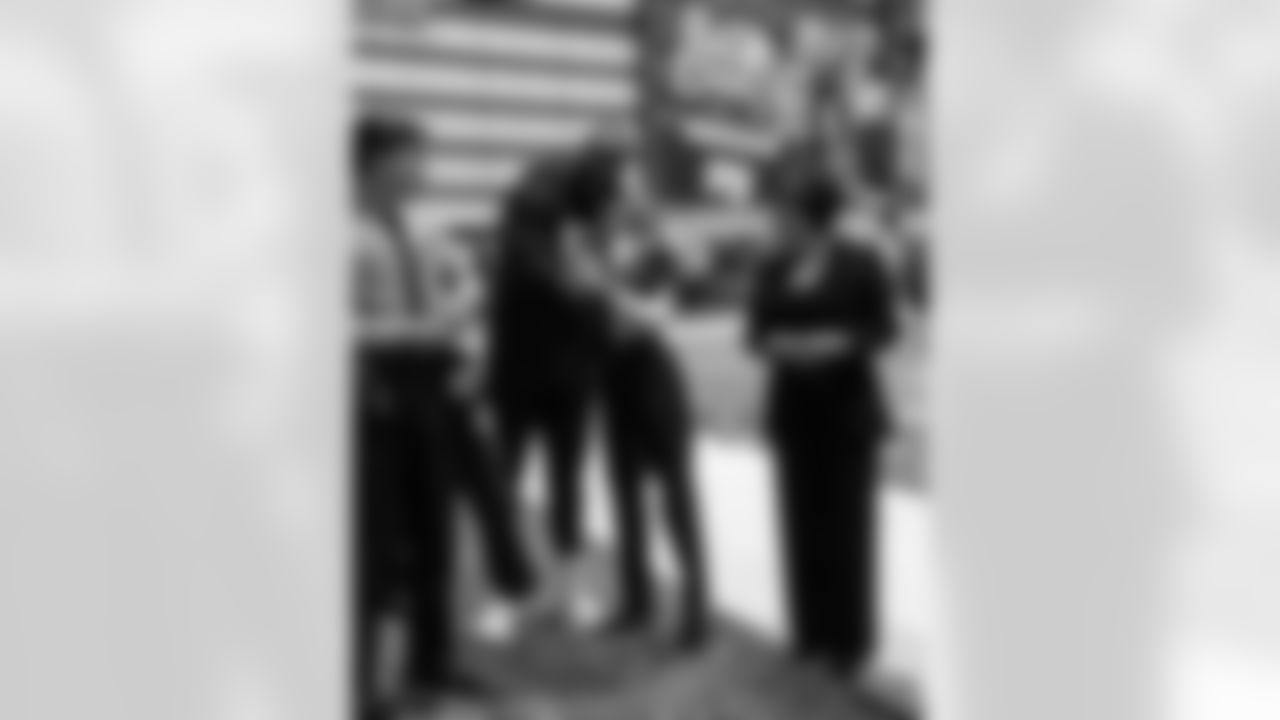 New Orleans Saints owner Gayle Benson honored four NOPD heroes during Saturday's walkthrough practice on January 3, 2026. Mrs. Benson, head coach Kellen Moore, and Saints players honored their response, service, and sacrifice during the Jan. 1 attacks on Bourbon Street.