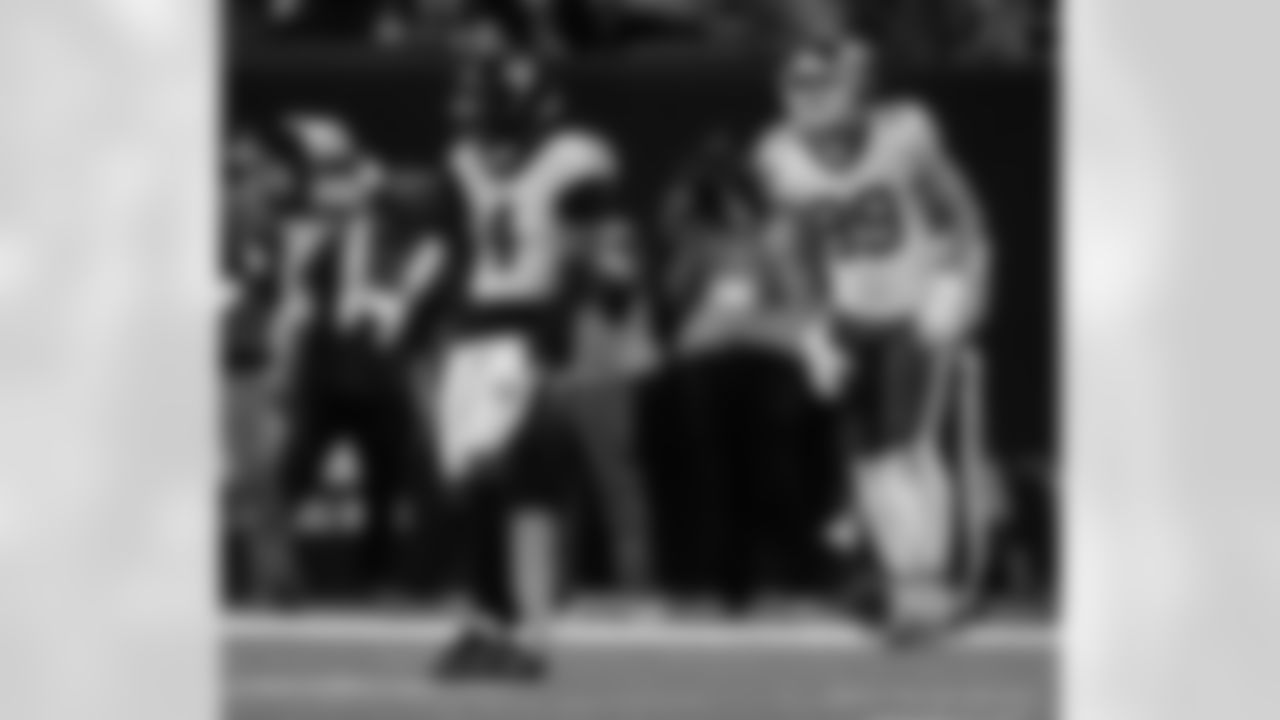 Check out the game action photos from the New Orleans Saints game against the New York Jets for Week 16 of the 2025 NFL season on Dec. 21, 2025 at the Caesars Superdome.