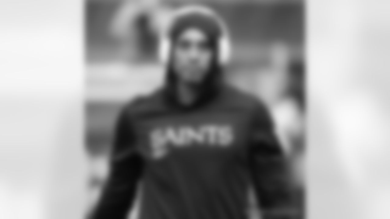 Check out the pregame photos from the New Orleans Saints game against the Los Angeles Rams for Week 9 of the 2025 NFL season on Nov. 2, 2025 at SoFi Stadium.