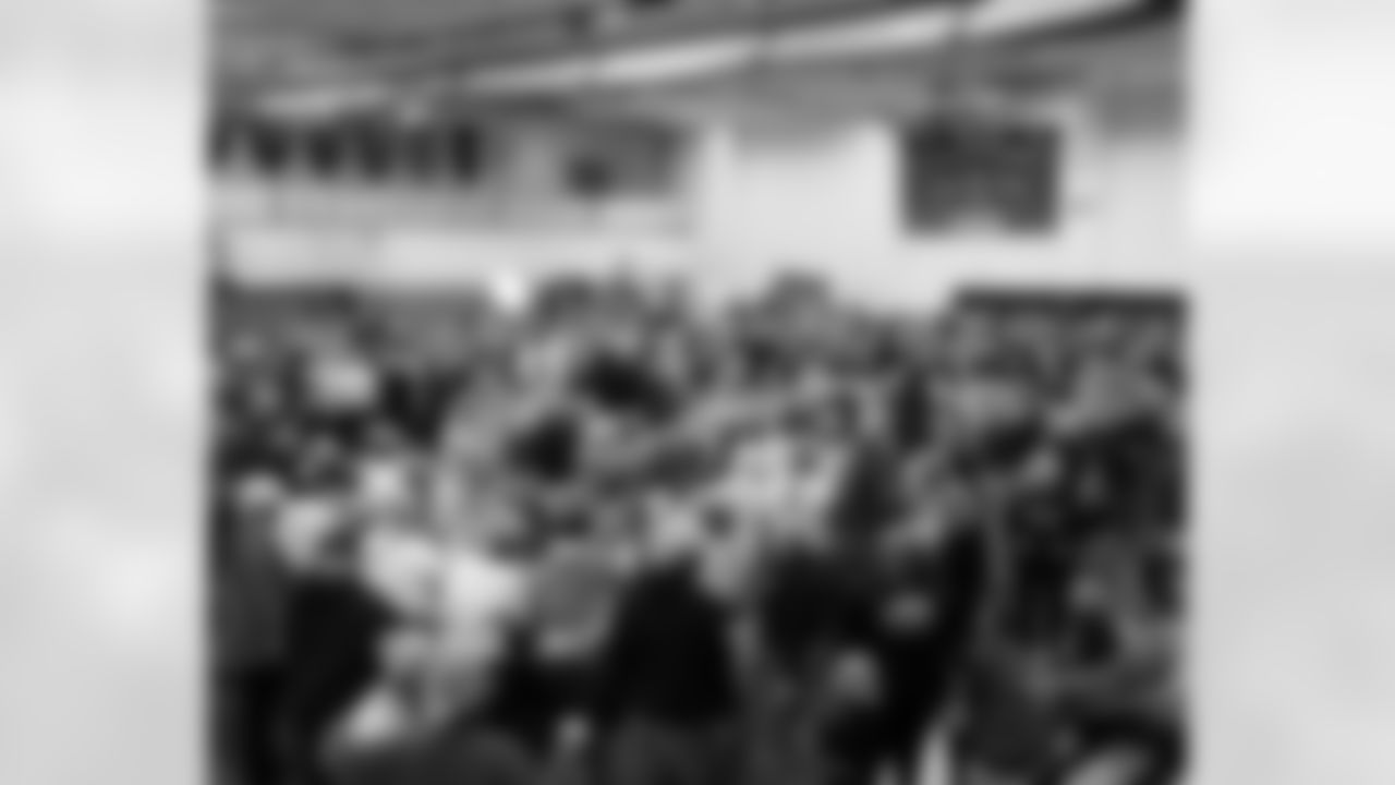 New Orleans Saints legend Devery Henderson joined LA Blue for a meal packing event for the local community, honoring the legacy of Martin Luther King Jr., on January 19, 2026.