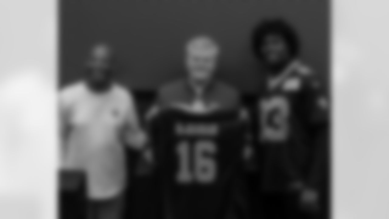 New Orleans Saints head athletic trainer Shone Gipson and tight end Juwan Johnson hosted an Athletic Trainers of the Week banquet for Ochsner Andrews Orthopedics & Sports Medicine, which included a tour of the Ochsner Sports Performance Center on January 28, 2026.