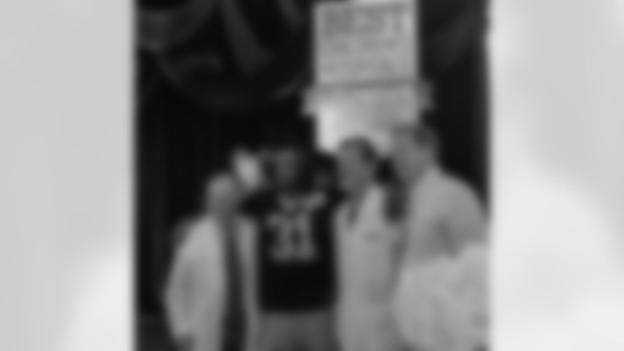 New Orleans Saints players Jordan Howden and Kelvin Bank Jr. joined Ochsner to celebrate Ochsner Children's Hospital being named one of the nation's Top 50 children's hospitals for the ninth consecutive year by the U.S. News & World Report. Ochsner Children's Hospital also earned national rankings in cardiology and heart surgery as well as gastroenterology and GI surgery.