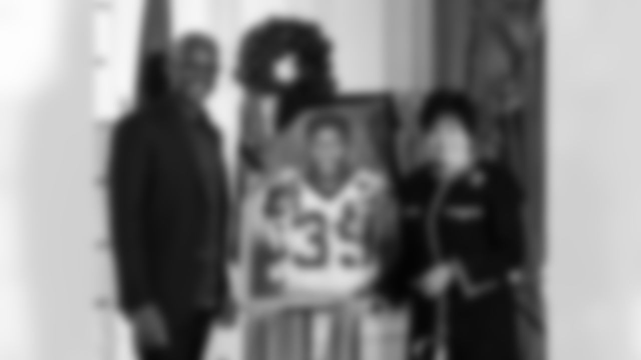 The New Orleans Saints honored Tracy Porter and Brett Maxie as the newest members inducted into the Saints Hall of Fame during a luncheon held on Friday, Dec. 12, 2025. Additionally, the late Ed Daniels was honored with the Joe Gemelli "Fleur de Lis" Award, and Steve Gleason received the inaugural Saints Hall of Fame Courage Award.