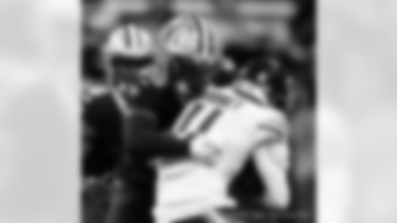 Check out the game action shots from the New Orleans Saints game against the Chicago Bears in Week 9 of the 2023 NFL season.