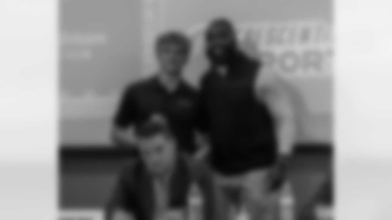 New Orleans Saints linebacker Demario Davis shared his inspiring story at the final Quarterbacks Club meeting of the year as well as awarded trophies to each 2025 High School Football Player of the Week at the Cannery on Monday, Dec. 16, 2025.