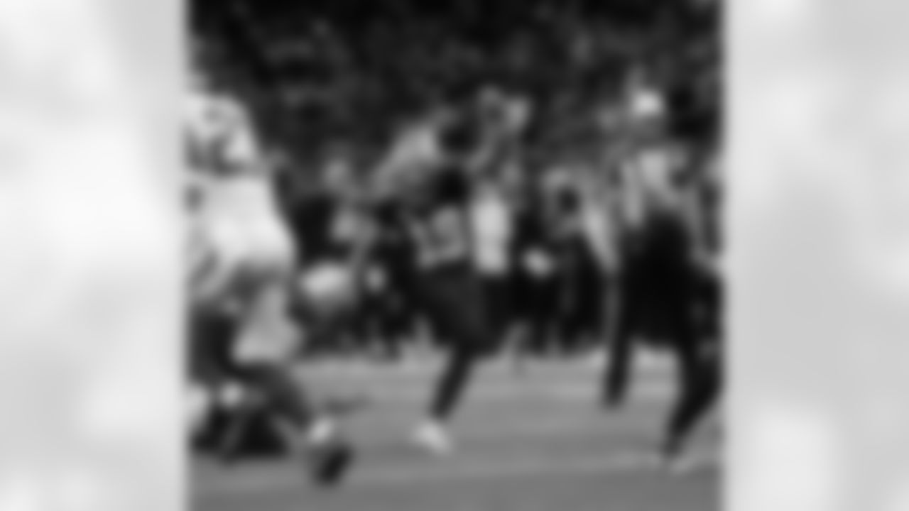 Check out the game action photos from the New Orleans Saints game against the New York Giants for Week 5 of the 2025 NFL season on Oct. 5, 2025 at Caesars Superdome.