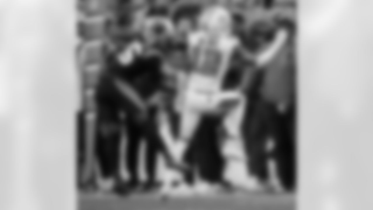 Check out the game action photos from the New Orleans Saints game against the Carolina Panthers for Week 10 of the 2025 NFL season on Nov. 9, 2025 at Bank of America Stadium.