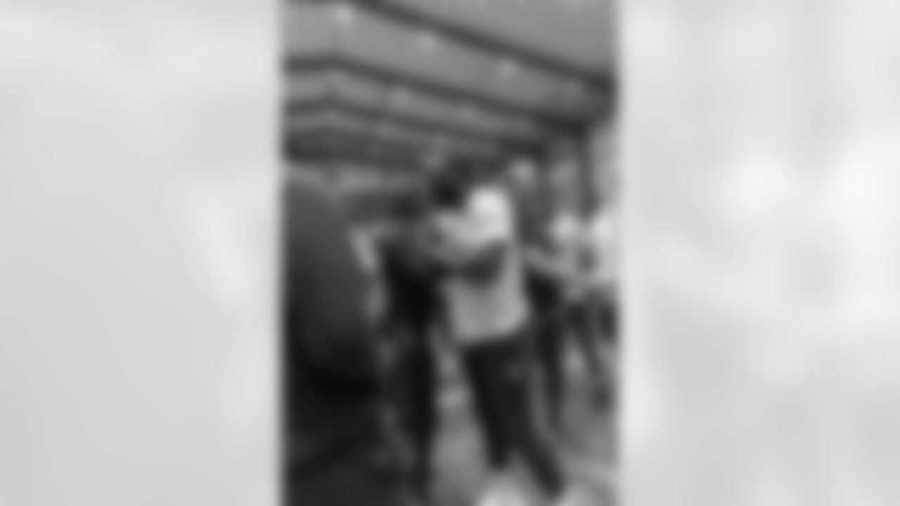 New Orleans Saints head coach Kellen Moore and Saints players welcomed the Paris Musketeers to the Ochsner Sports Performance Center on Saturday, November 22, 2025.