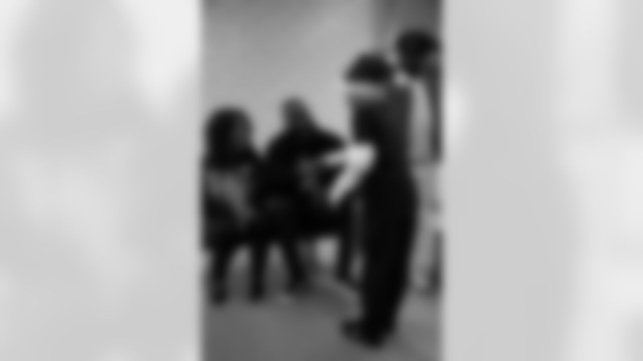 New Orleans Saints linebacker Demario Davis and his wife Tamela, through their Devoted Dreamers Foundation, teamed up with the Beignet Fest Foundation to gift holiday presents to 50 kids from Camp Benny on Wednesday, Dec. 10, 2025.