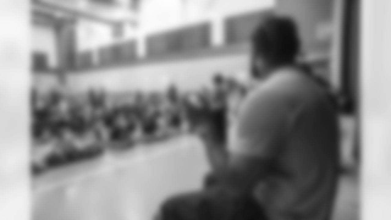 New Orleans Saints defensive end Cameron Jordan visited elementary school students at Sherwood Forest Elementary on Monday, Nov. 6 to talk about leadership and more.