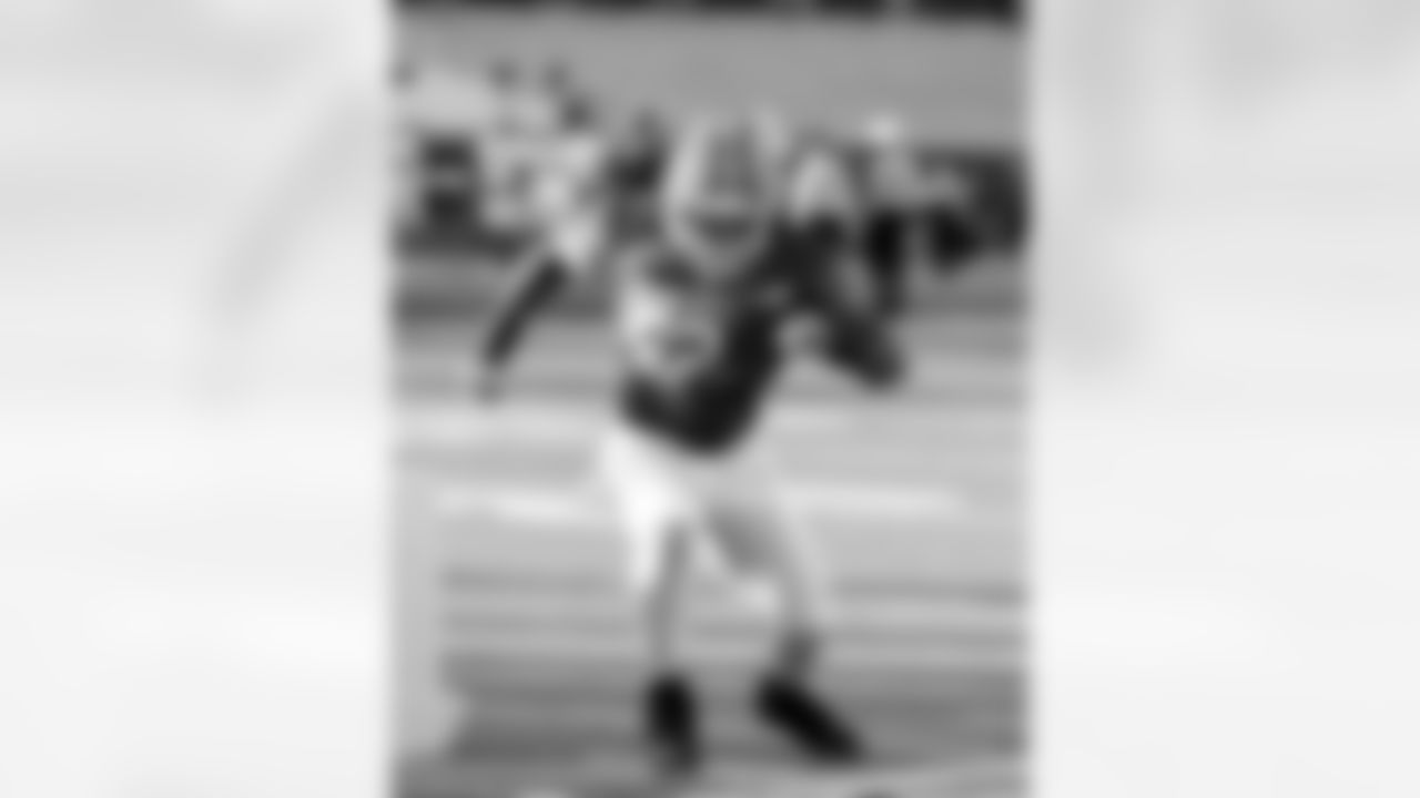 Check out photos from Day 3 of practices at the 2026 Panini Senior Bowl in Mobile, Ala. on Thursday, Jan. 30, featuring top NFL Draft prospects. Associate Head Coach and Running Backs Coach Joel Thomas, Quarterbacks Coach Scott Tolzien, Linebackers Coach Peter Sirmon, Assistant Special Teams Coach Kyle Wilber, Assistant Defensive Backs Coach Robert Blanton, and Assistant to the Head Coach Mike Martinez continue working with players.