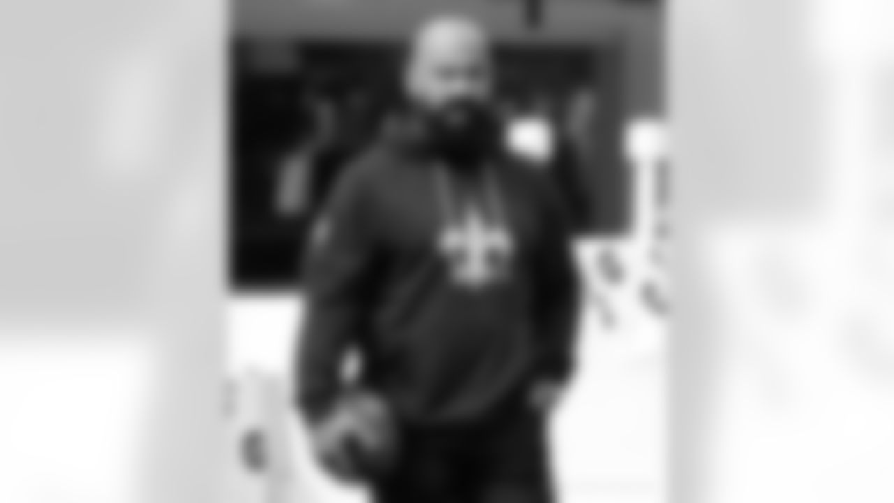 Check out the pregame photos from the New Orleans Saints game against the Los Angeles Rams for Week 9 of the 2025 NFL season on Nov. 2, 2025 at SoFi Stadium.