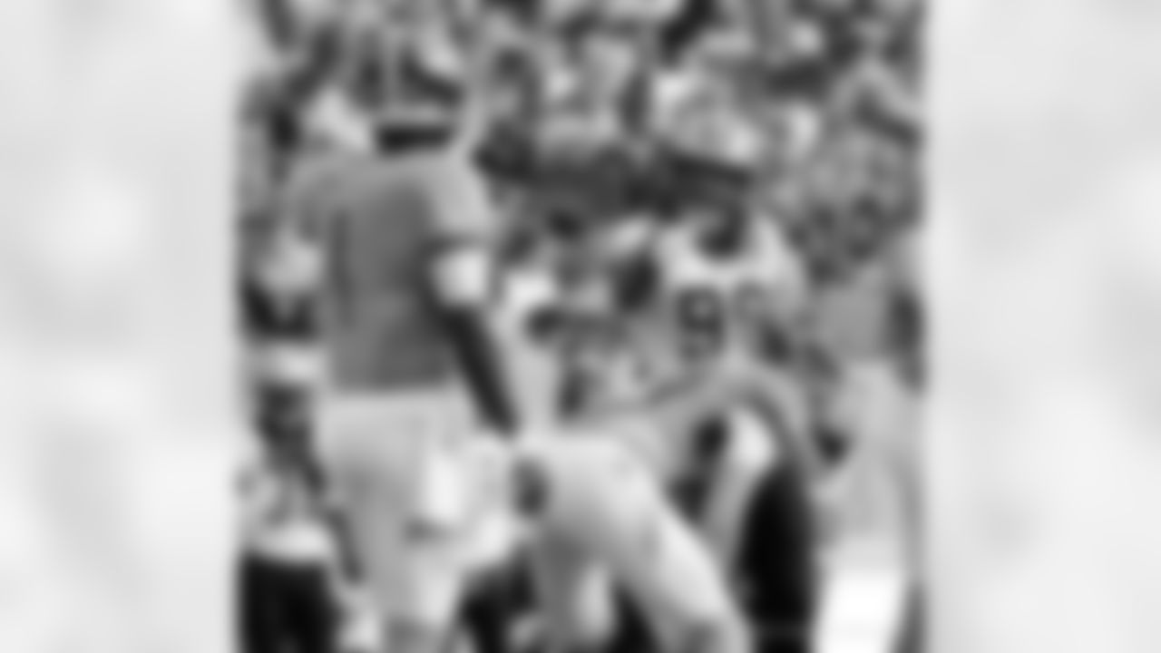 Check out the game action photos from the New Orleans Saints game against the Tennessee Titans for Week 17 of the 2025 NFL season on Dec. 28, 2025 at Nissan Stadium.