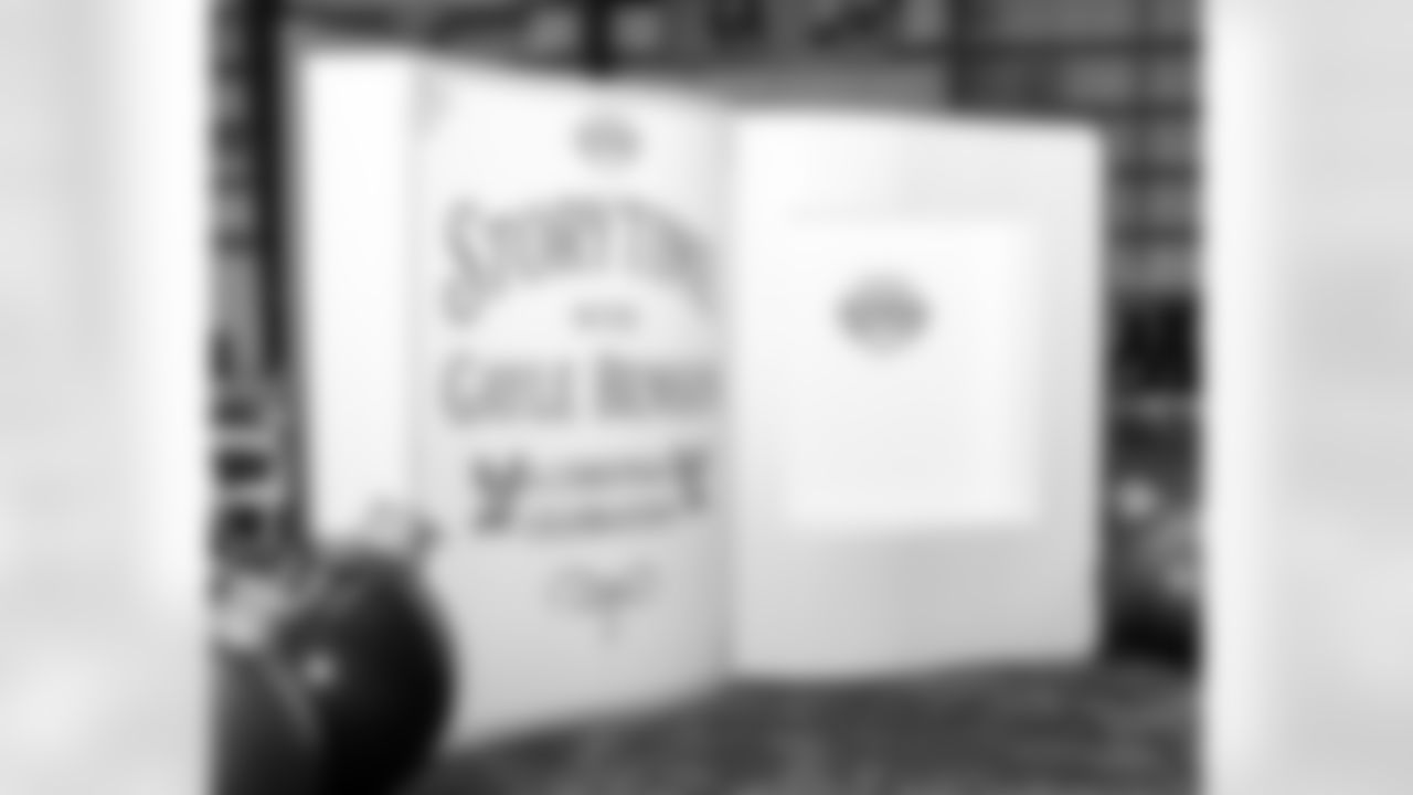 The New Orleans Saints hosted its 11th annual Sideline Pass holiday toy and gift drive in partnership with Saints owner and New Orleans Pelicans governor Gayle Benson and sideline reporter Jen Hale. Guests enjoyed appearances from defensive end Cam Jordan and tight end Juwan Johnson, plus the Saints Cheer Krewe, PelSquad, and more at the Ochsner Sports Performance Center on Tuesday, Nov. 25, 2025.