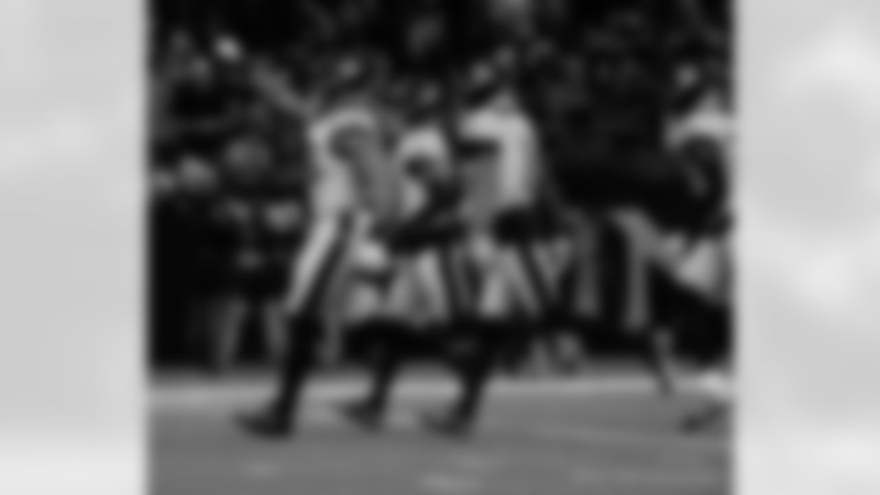 Check out the game action photos from the New Orleans Saints game against the New York Jets for Week 16 of the 2025 NFL season on Dec. 21, 2025 at the Caesars Superdome.