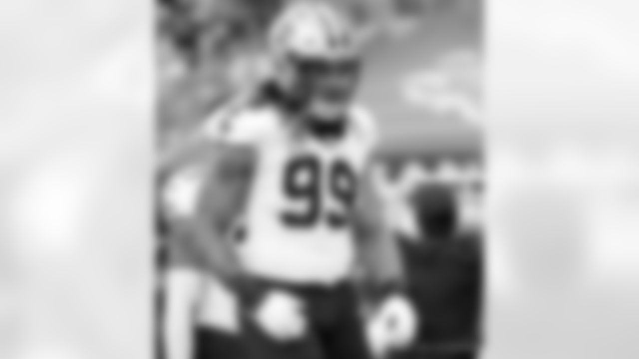 Check out the game action photos from the New Orleans Saints game against the Tennessee Titans for Week 17 of the 2025 NFL season on Dec. 28, 2025 at Nissan Stadium.