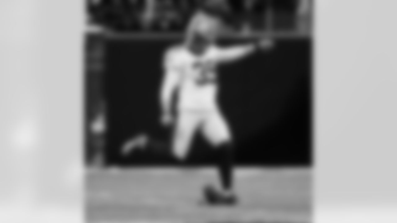 Check out the game action photos from the New Orleans Saints game against the Atlanta Falcons for Week 18 of the 2025 NFL season on Jan. 4, 2026 at Mercedes-Benz Stadium.