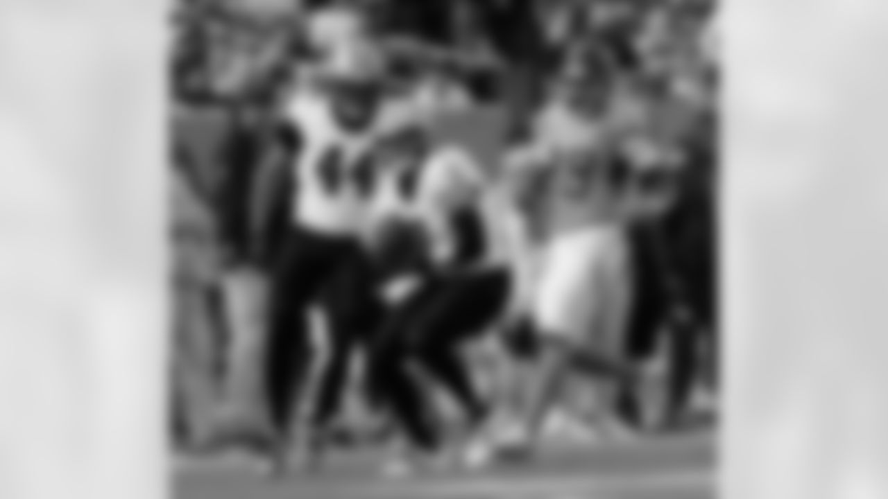 Check out the game action photos from the New Orleans Saints game against the Tennessee Titans for Week 17 of the 2025 NFL season on Dec. 28, 2025 at Nissan Stadium.