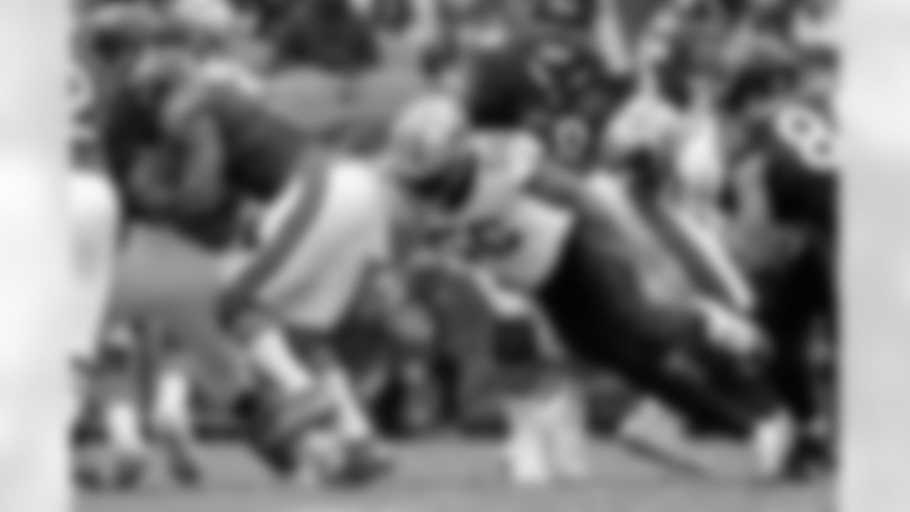 Check out the game action photos from the New Orleans Saints game against the Chicago Bears for Week 7 of the 2025 NFL season on Oct. 19, 2025 at Soldier Field.