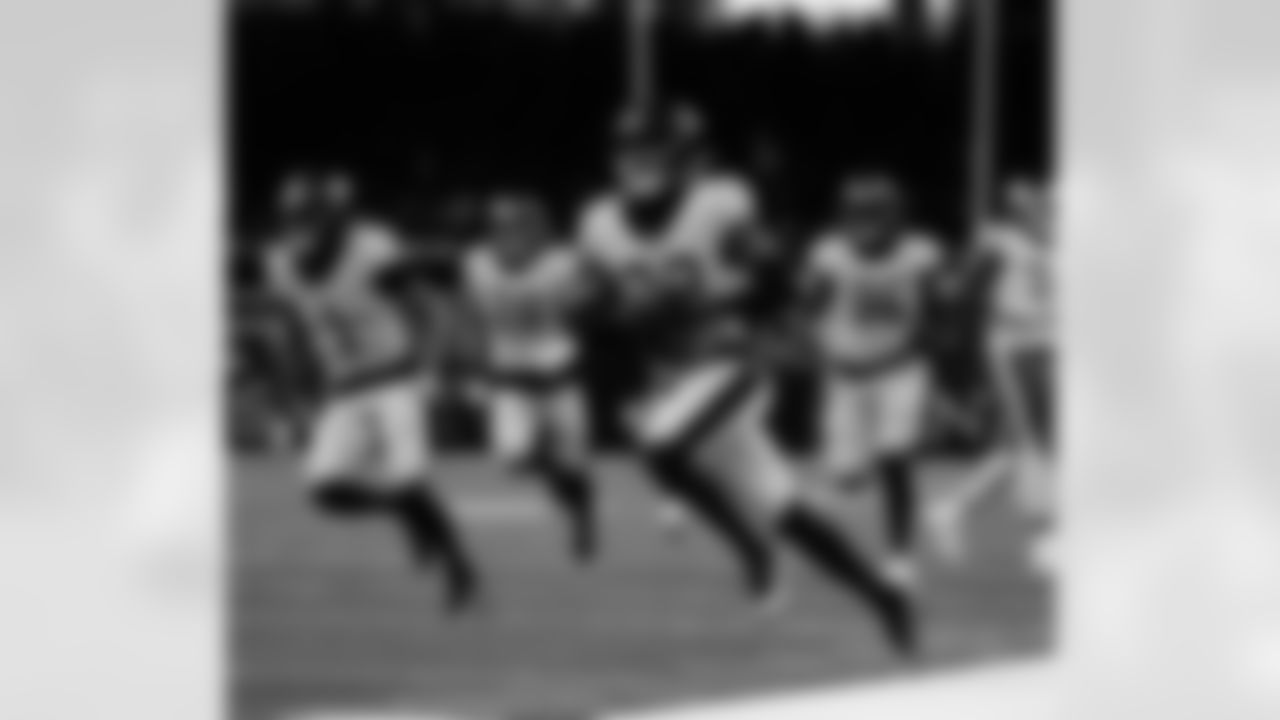 Check out the game action photos from the New Orleans Saints game against the New York Jets for Week 16 of the 2025 NFL season on Dec. 21, 2025 at the Caesars Superdome.