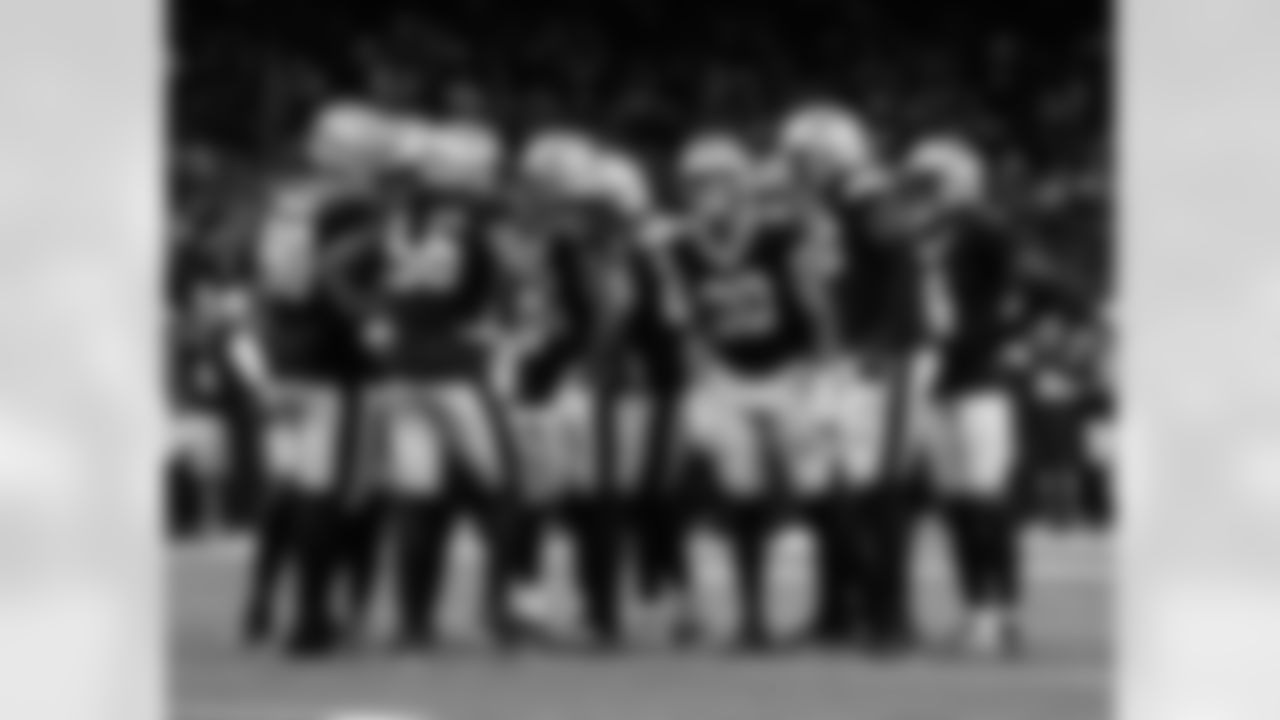 Check out the game action photos from the New Orleans Saints game against the Denver Broncos in Week 3 of the 2025 NFL preseason