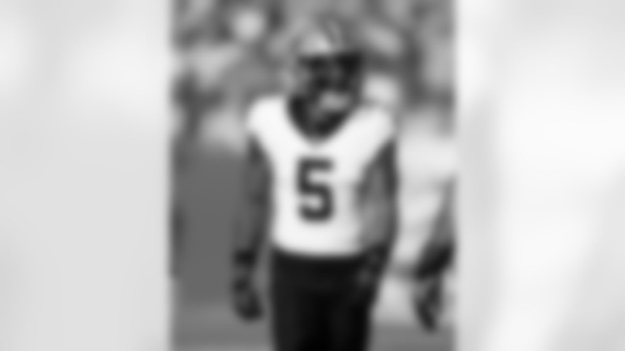 DB Will Harris (5) in action during the New Orleans Saints game against the Tampa Bay Buccaneers for Week 18 of the 2024 NFL Season on Jan. 5, 2025 at Raymond James Stadium.