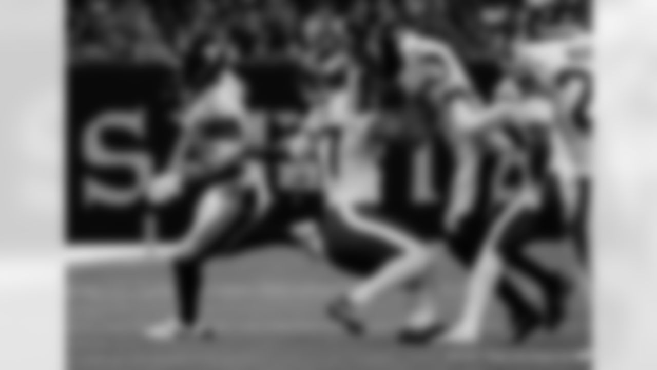 Check out the game action photos from the New Orleans Saints game against the New York Jets for Week 16 of the 2025 NFL season on Dec. 21, 2025 at the Caesars Superdome.