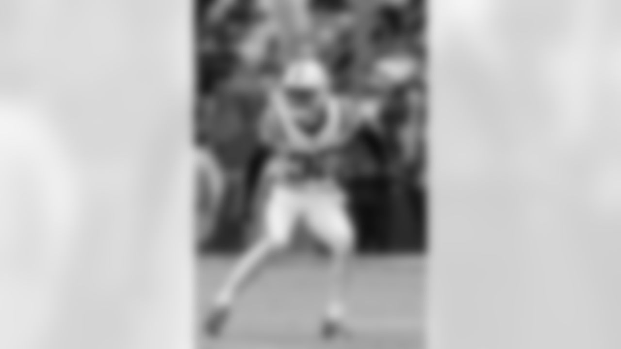 Indianapolis Colts safety Julian Blackmon (32) drops into coverage during an NFL football game against the Baltimore Ravens, Sunday, Sept 24, 2023 in Baltimore. The Colts defeated the Ravens 22-19.