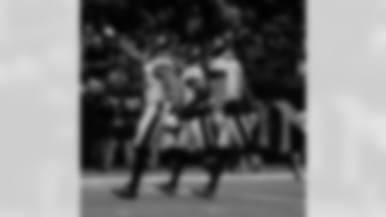 Check out the game action photos from the New Orleans Saints game against the New York Jets for Week 16 of the 2025 NFL season on Dec. 21, 2025 at the Caesars Superdome.