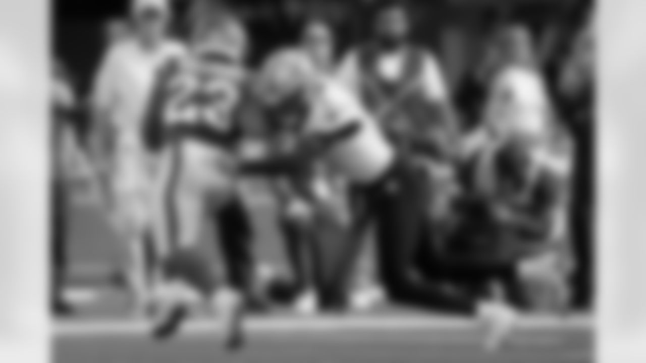 Check out the game action photos from the New Orleans Saints game against the Los Angeles Rams for Week 9 of the 2025 NFL season on Nov. 2, 2025 at SoFi Stadium.