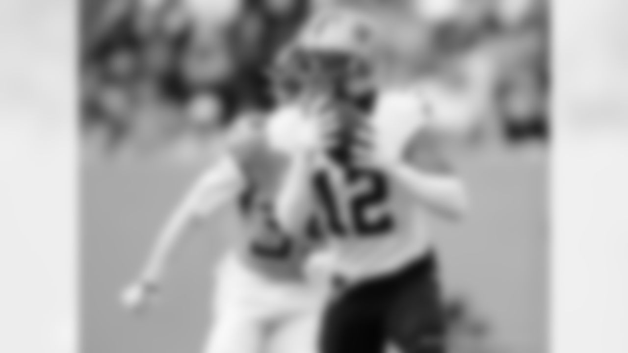 Check out the game action photos from the New Orleans Saints game against the Tennessee Titans for Week 17 of the 2025 NFL season on Dec. 28, 2025 at Nissan Stadium.