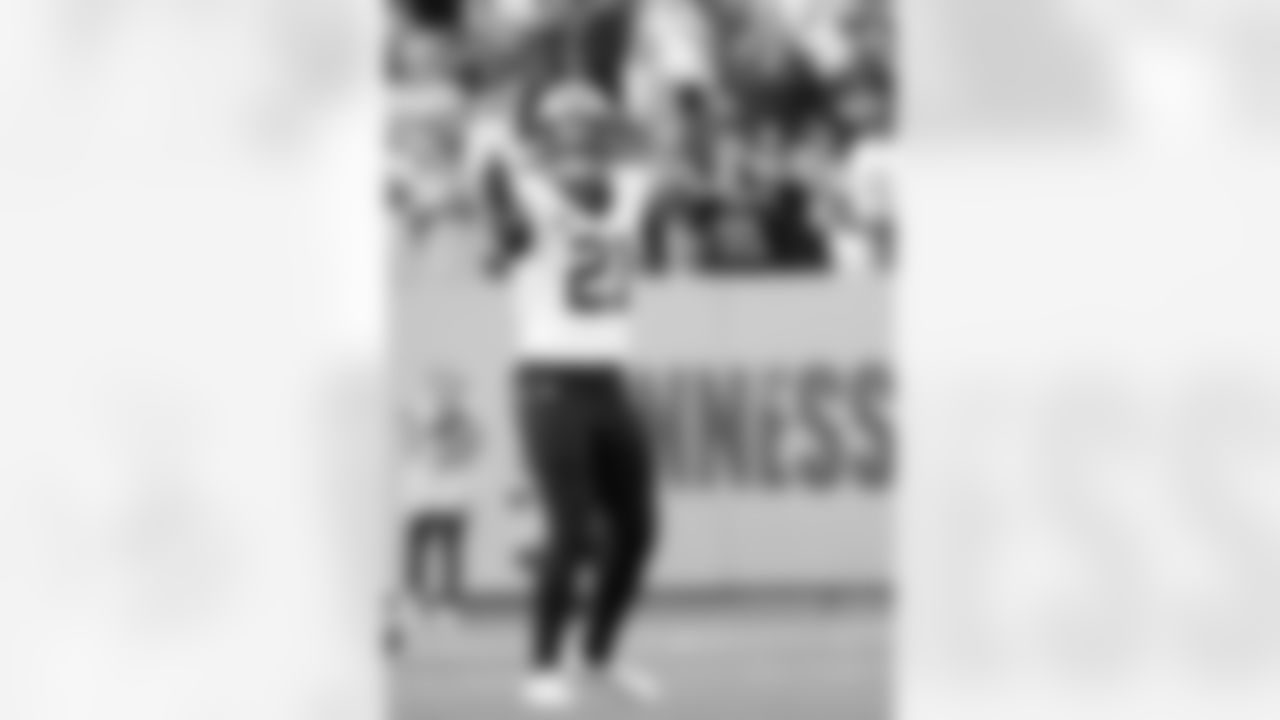 Check out the game action photos from the New Orleans Saints game against the Tennessee Titans for Week 17 of the 2025 NFL season on Dec. 28, 2025 at Nissan Stadium.