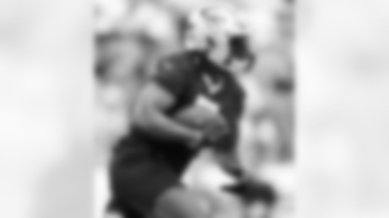 New Orleans Saints players participate in Day 1 of 2025 Saints Minicamp at the Ochsner Sports Performance Center on Tuesday, June 10, 2025.