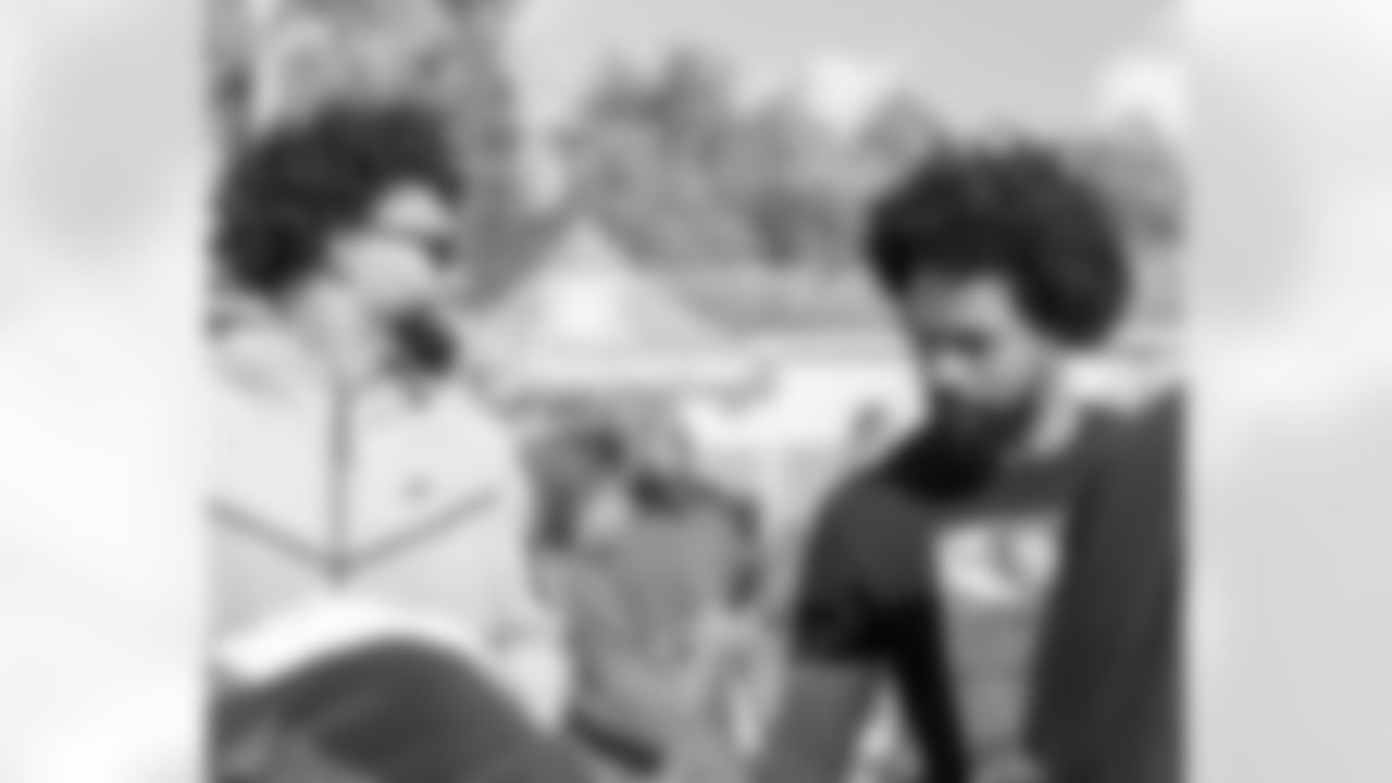 Chris Olave and The Olave Family Foundation volunteered with Lighthouse Nola and Second Harvest Food Bank for their Thanksgiving turkey drive through on Nov. 25, 2025.