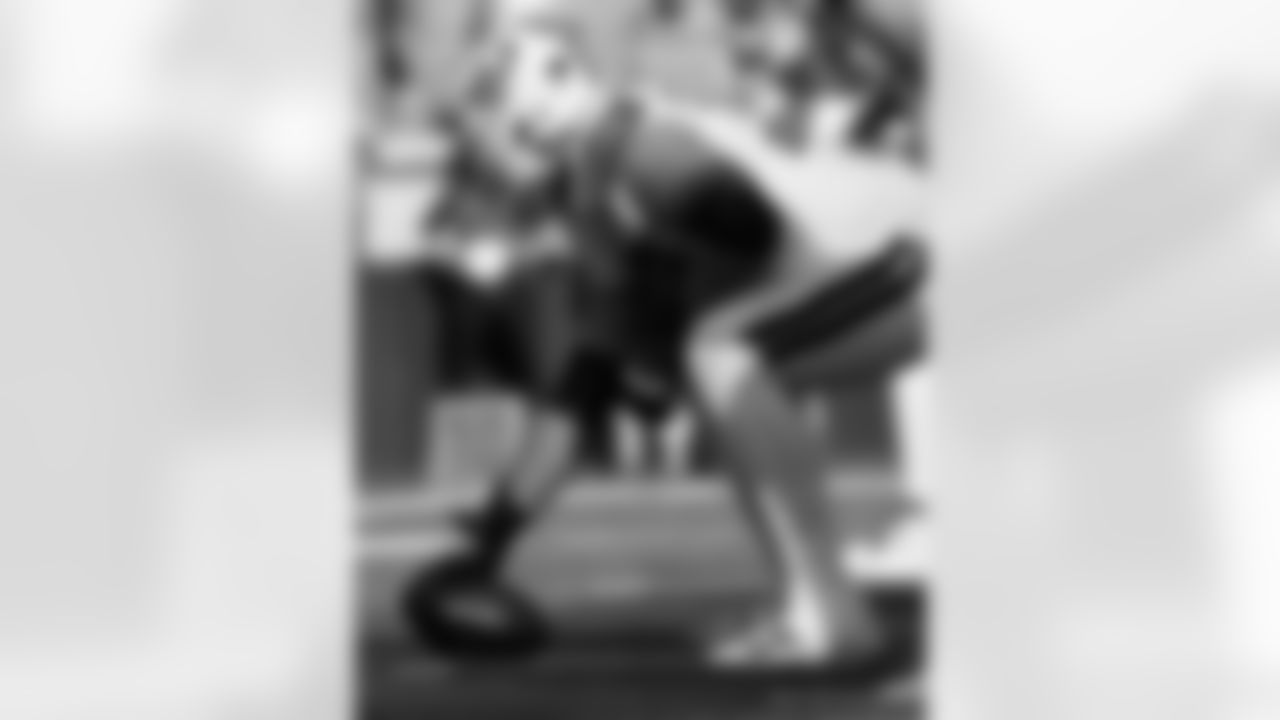 Check out the game action photos from the New Orleans Saints game against the Carolina Panthers for Week 10 of the 2025 NFL season on Nov. 9, 2025 at Bank of America Stadium.