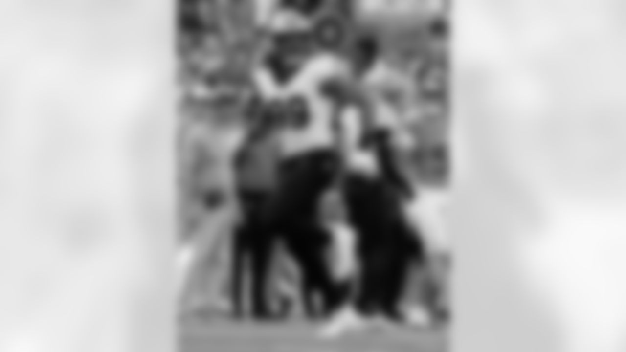 Check out the game action photos from the New Orleans Saints game against the Tennessee Titans for Week 17 of the 2025 NFL season on Dec. 28, 2025 at Nissan Stadium.