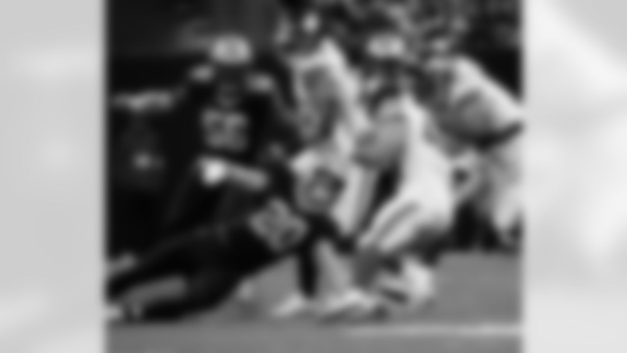 Check out the game action photos from the New Orleans Saints game against the New York Giants for Week 5 of the 2025 NFL season on Oct. 5, 2025 at Caesars Superdome.
