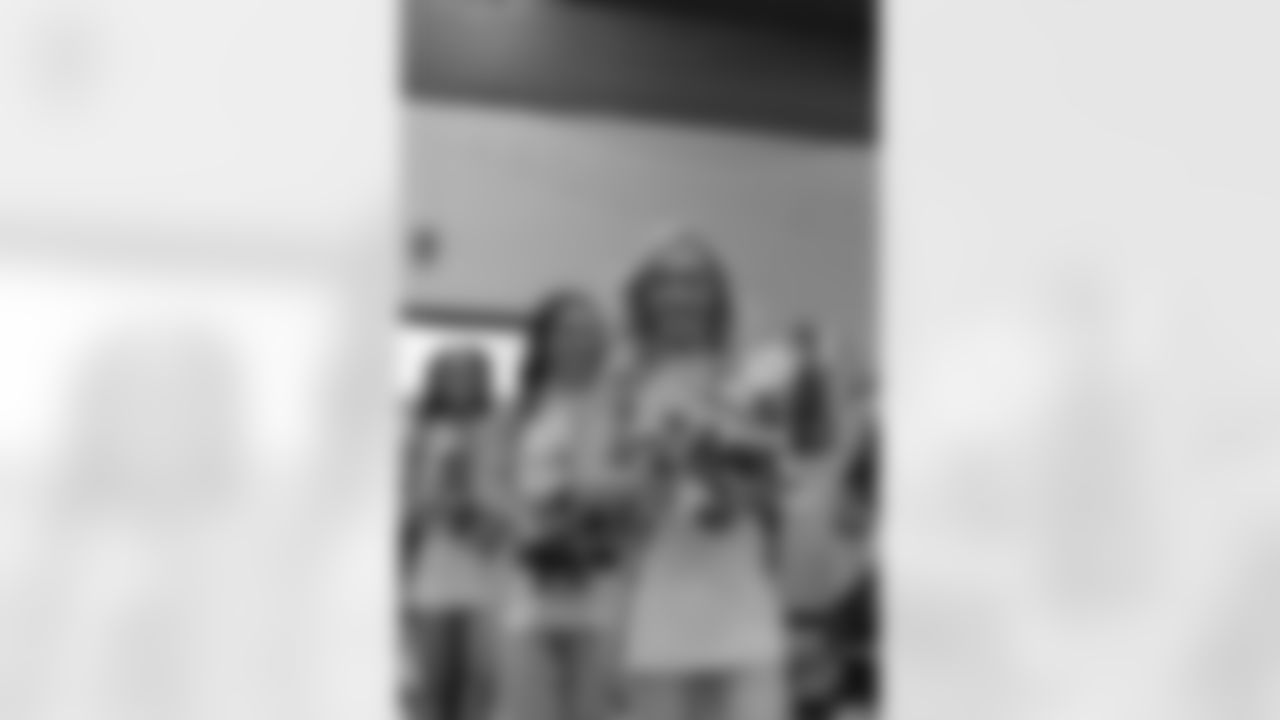 New Orleans Saints defensive end Cam Jordan joined students at Clancy Elementary School to unveil the school's new computer lab with new tech equipment and office supplies courtesy of Cox on Tuesday, Nov. 4, 2025.