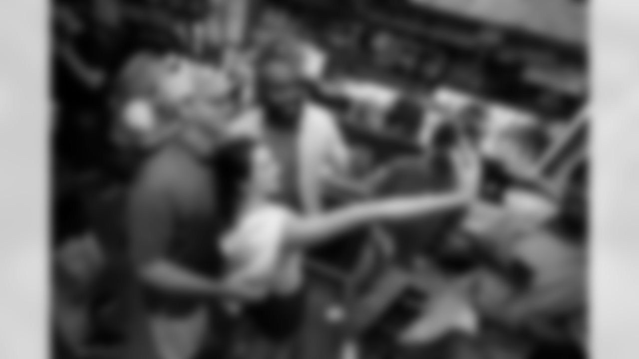 New Orleans Saints linebacker Demario Davis joined local Parisian fans, including our 2025 International Fan of the Year, as well as Paris Musketeers representatives, and FFFA coaches for happy hour at New Orléans Saints Café in in Paris, France on Thursday, July 10, 2025.