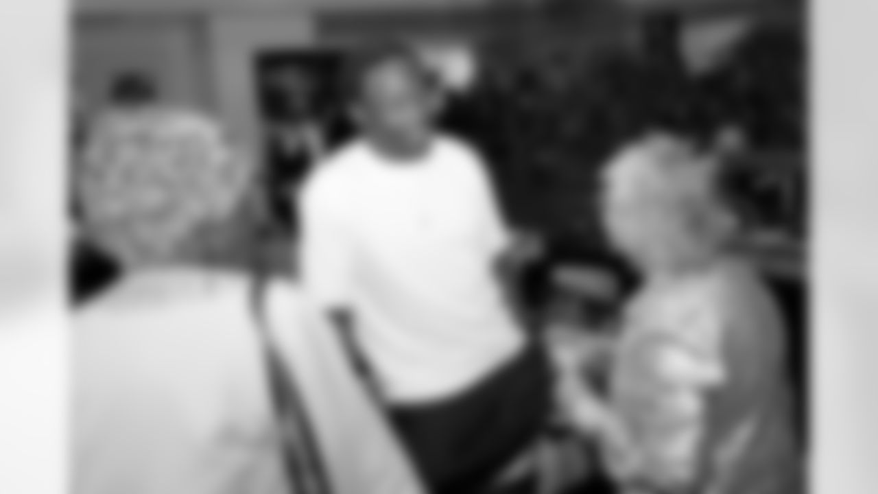 Saints linebacker Demario Davis and his Devoted Dreamers Foundation held their second annual "Dining for Dreams" event on Monday, October 13, 2025. Davis and his teammates served dinner to patrons to celebrate community, connection, and giving back.