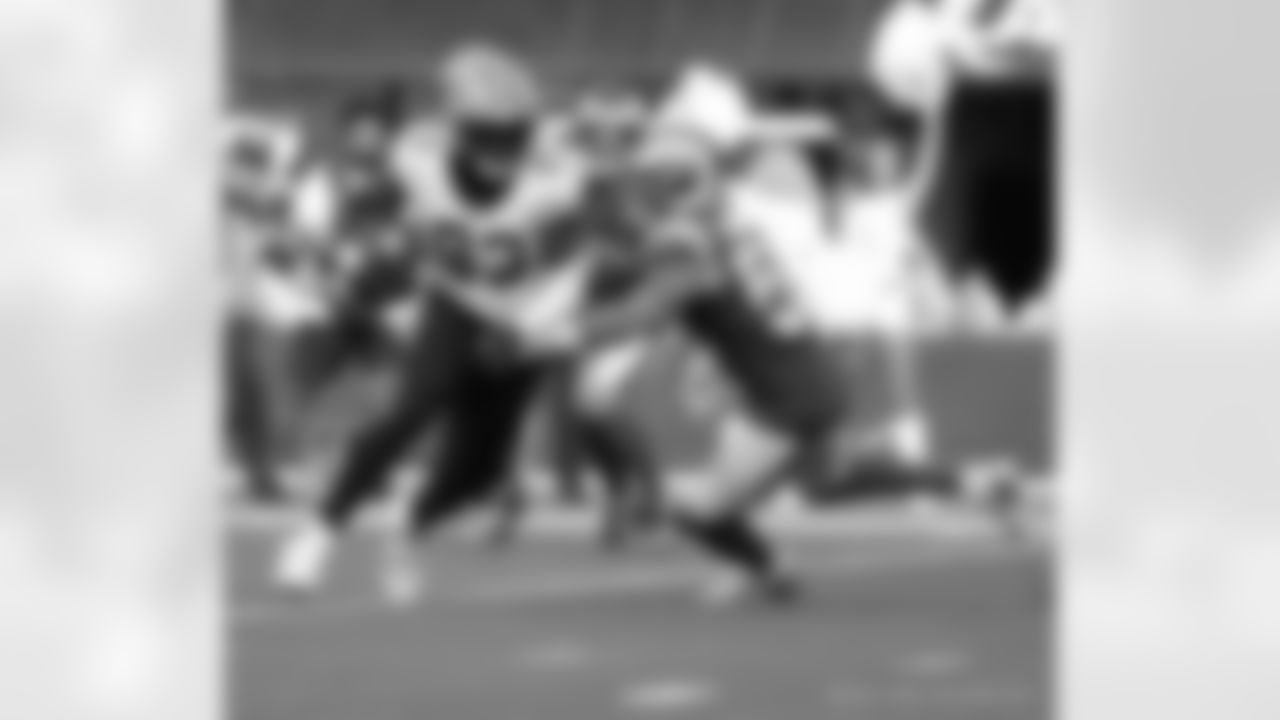 Check out the game action photos from the New Orleans Saints game against the Los Angeles Rams for Week 9 of the 2025 NFL season on Nov. 2, 2025 at SoFi Stadium.