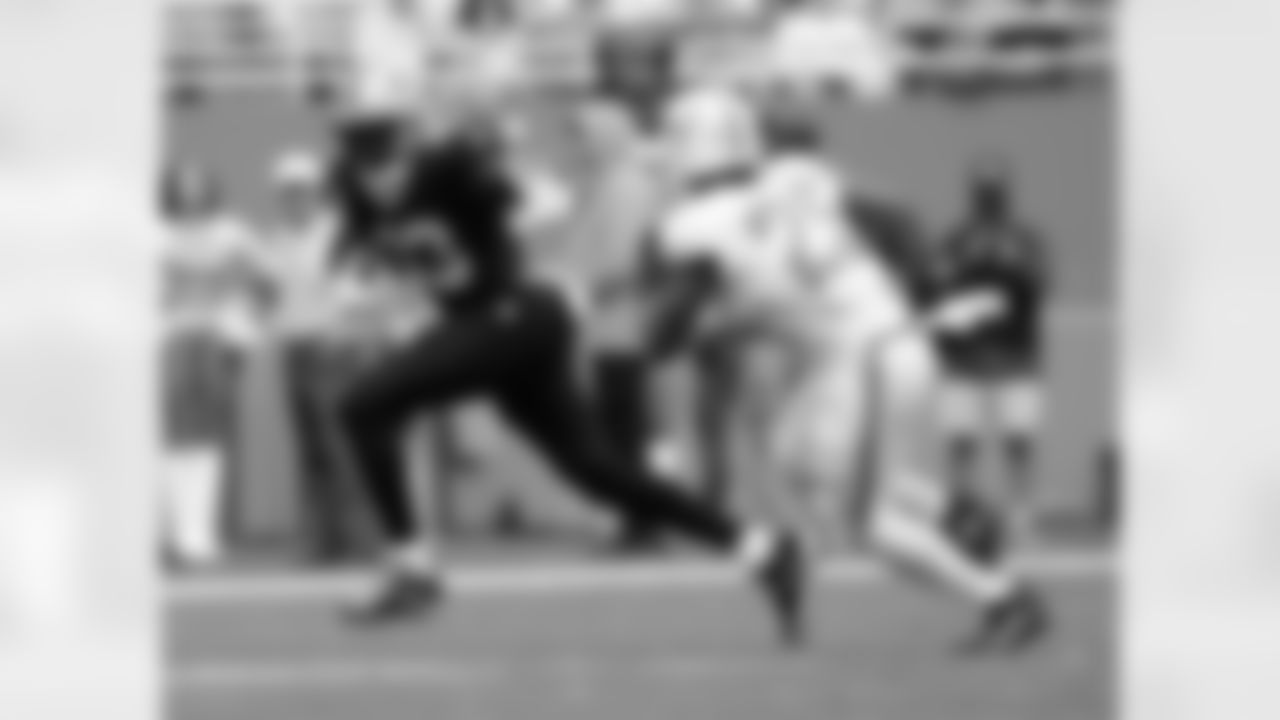 Check out the best photos of the New Orleans offense in their game against the Miami Dolphins for Week 13 of the 2025 NFL season on Nov. 30, 2025 at Hard Rock Stadium.