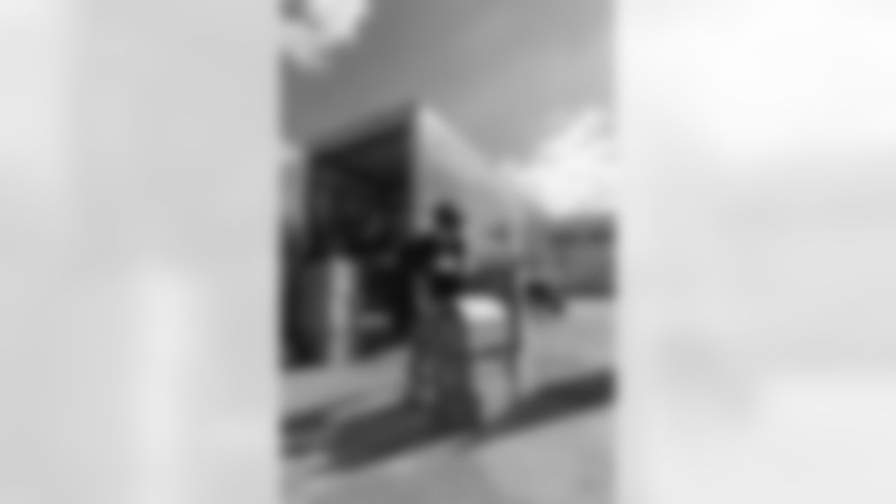 The New Orleans Saints Cheer Krewe and Gumbo joined Sysco New Orleans to distribute meals at their annual Thanksgiving food drive on Sunday, Nov. 16, 2025.