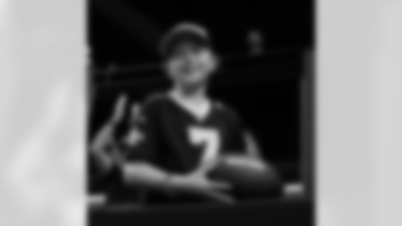 Check out the fan photos from the New Orleans Saints game against the New York Jets for Week 16 of the 2025 NFL season on Dec. 21, 2025 at the Caesars Superdome.