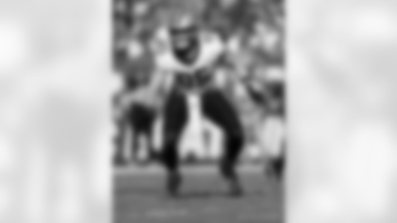 TE Dallin Holker (85) in action during the New Orleans Saints game against the Tampa Bay Buccaneers for Week 18 of the 2024 NFL Season on Jan. 5, 2025 at Raymond James Stadium.