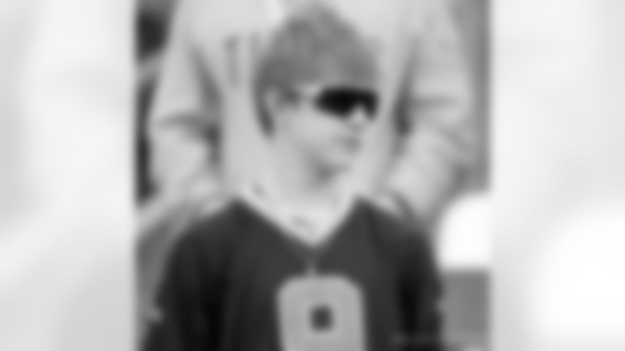 Check out the fan photos from the New Orleans Saints game against the Tennessee Titans for Week 17 of the 2025 NFL season on Dec. 28, 2025 at Nissan Stadium.